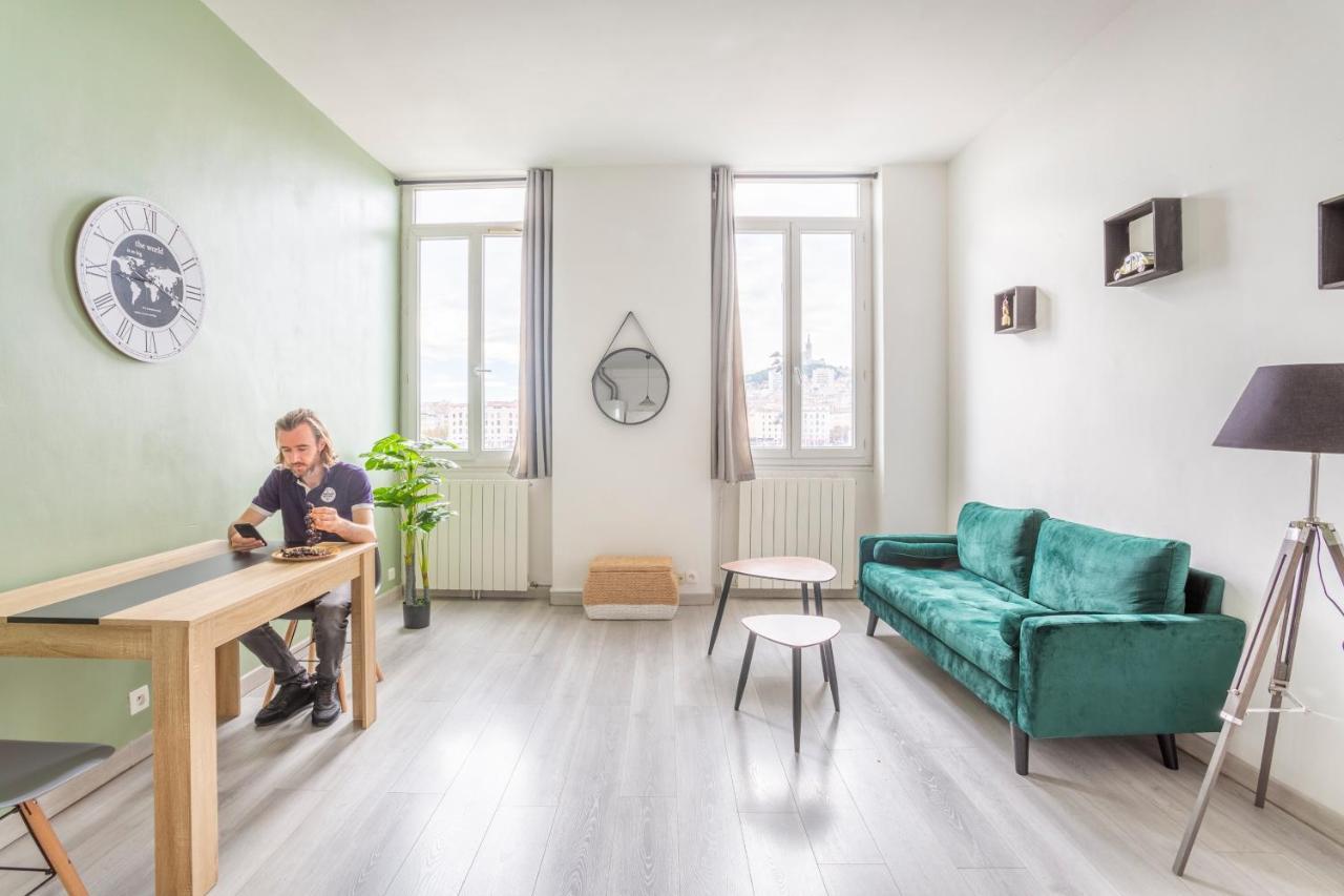 Hostel Ambassade Bretonne Vieux-Port Marseille Eksteriør bilde